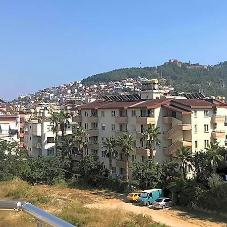 Serendi Aparthotel 3*