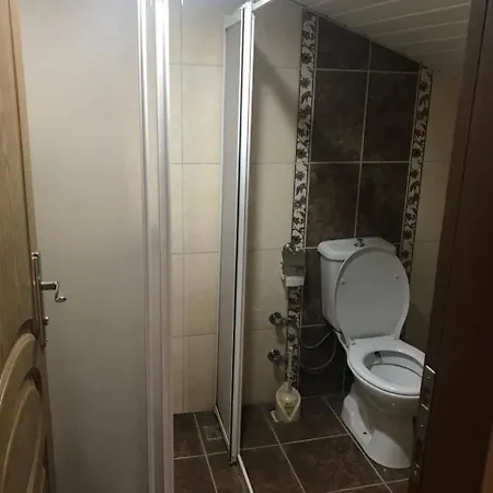 Serendi Aparthotel 3*